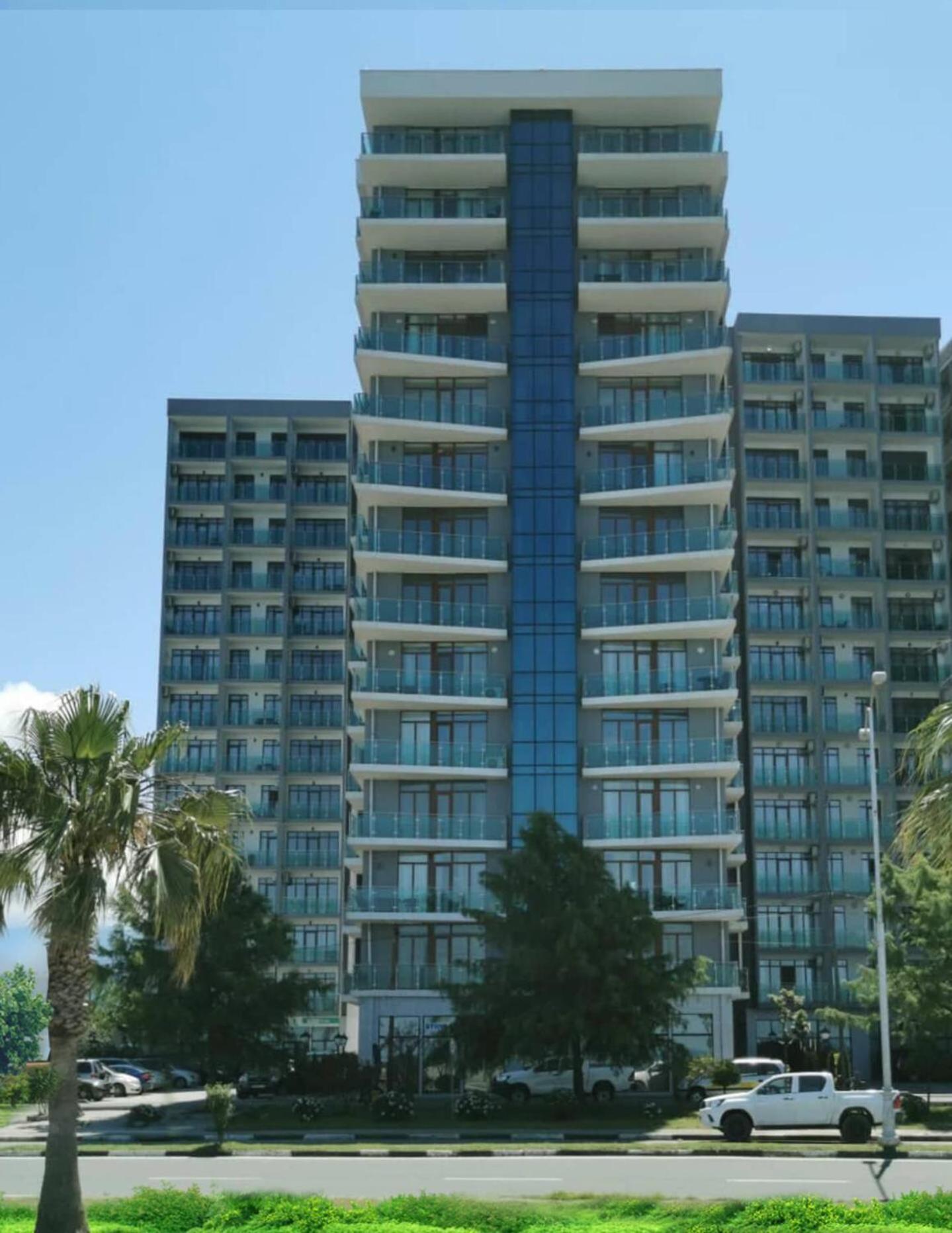 Aqua Batumi Hotel & Apartments Екстер'єр фото